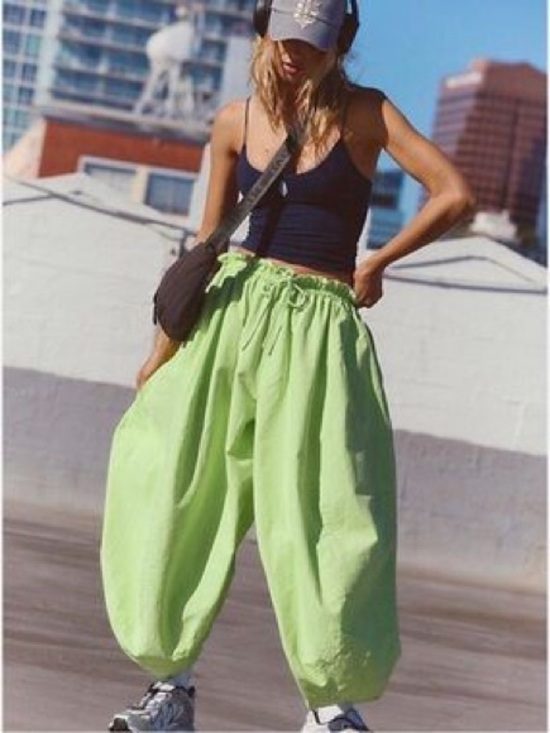 Free People Pants - 🔥SOLD🔥FREE PEOPLE MOVEMENT ON THE PULSE BALLOON PANTS Size M NWT in Lime